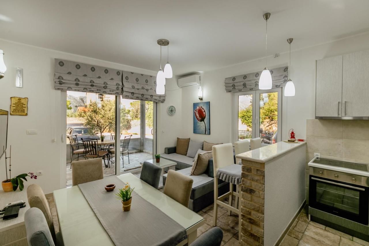 Апартаменты Bobana Apartments Дони-Моринь