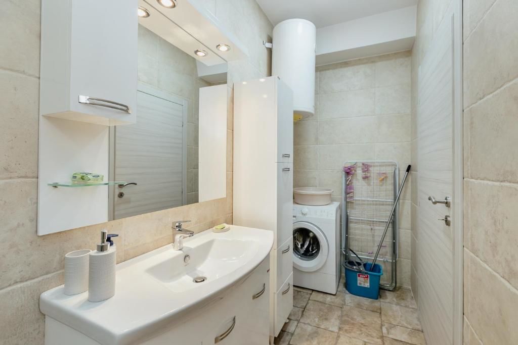 Апартаменты Bobana Apartments Дони-Моринь