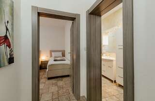 Апартаменты Bobana Apartments Дони-Моринь Апартаменты-11